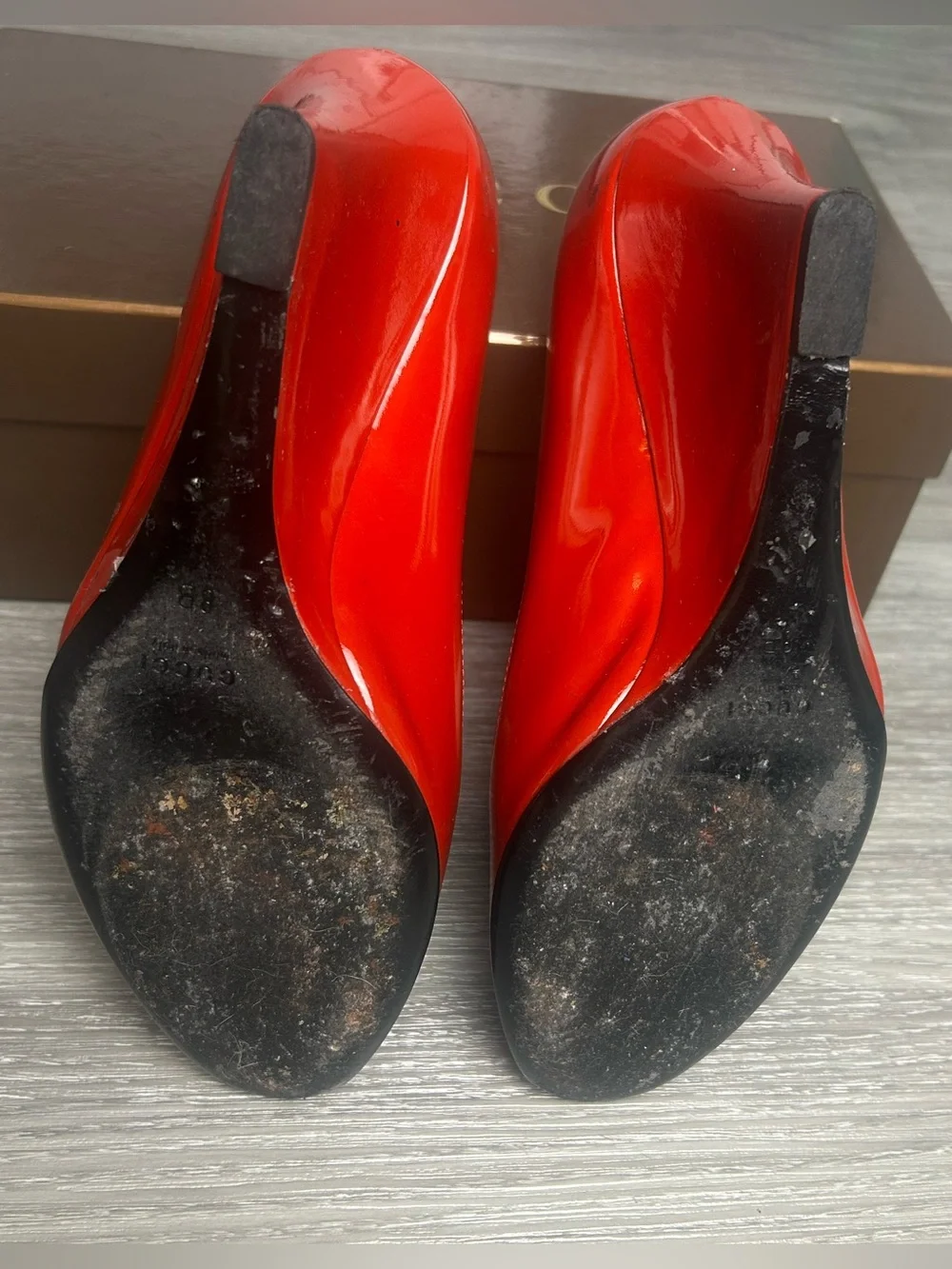 Gucci Red Patent Leather Peep Toe Wedge Pumps Heels Size 8 B